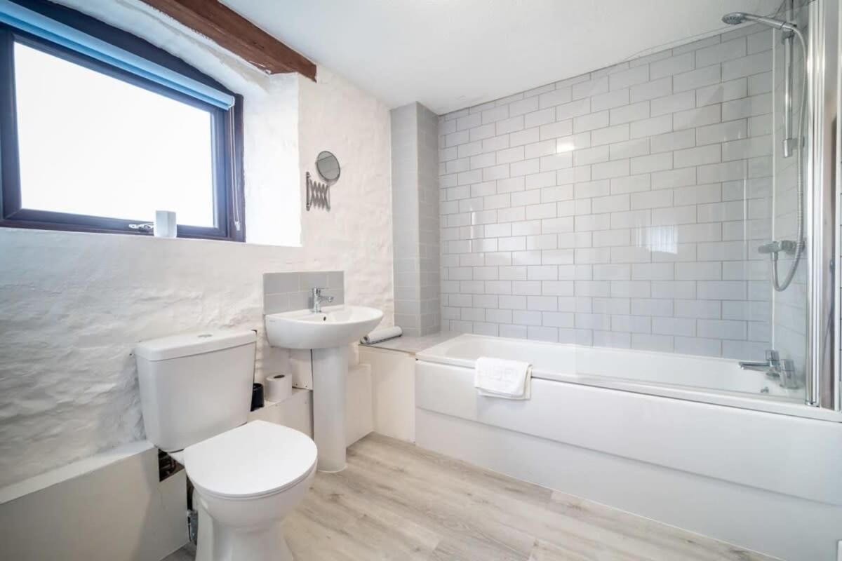 Lovely 3 Bedroom Holiday Cottage Nr Bude Eksteriør billede