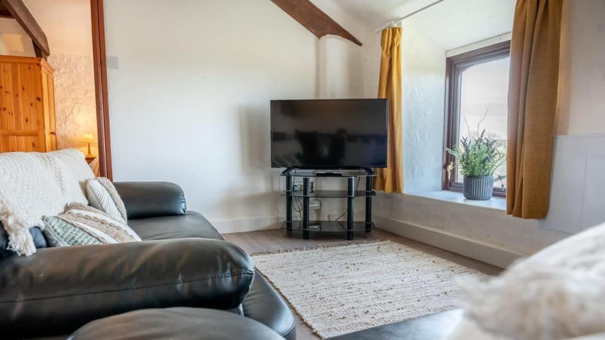 Lovely 3 Bedroom Holiday Cottage Nr Bude Eksteriør billede