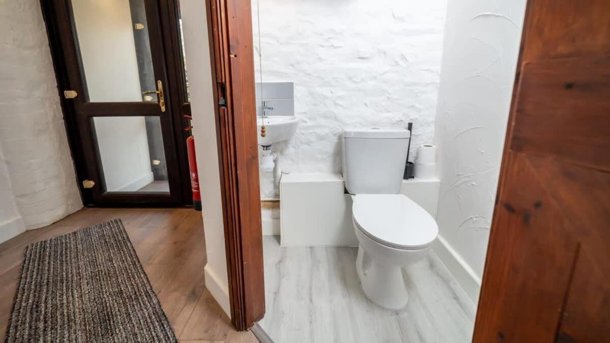 Lovely 3 Bedroom Holiday Cottage Nr Bude Eksteriør billede